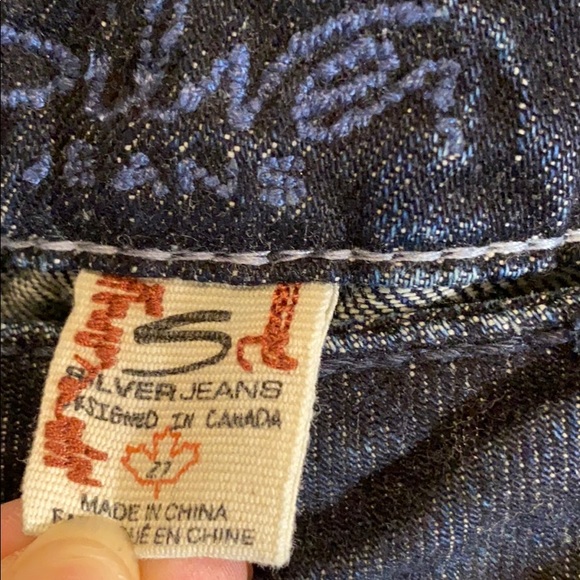 Silver Jeans Co. Tuesday Low Rise Boot Cut Jean - Picture 4 of 11